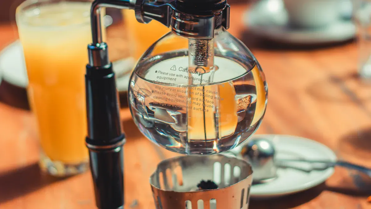Benefits of Investing in a Cold Press Juicer Machine