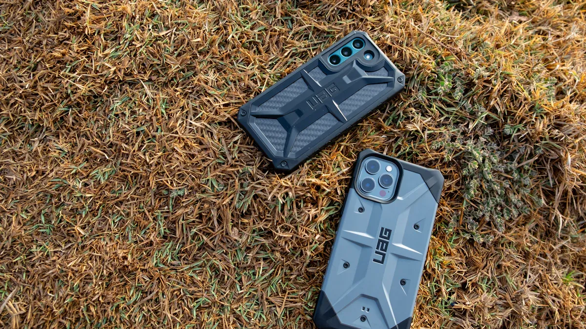 What Makes a Protective Phone Case Heavy Duty