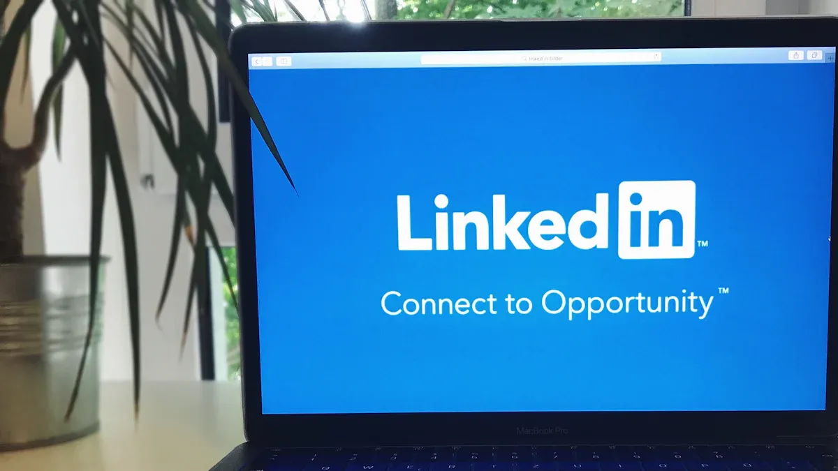 LinkedIn平台的核心功能与宁波LinkedIn平台B2B推广优势