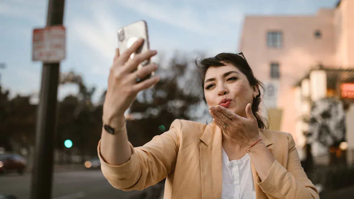 Music Stickers in WhatsApp Status