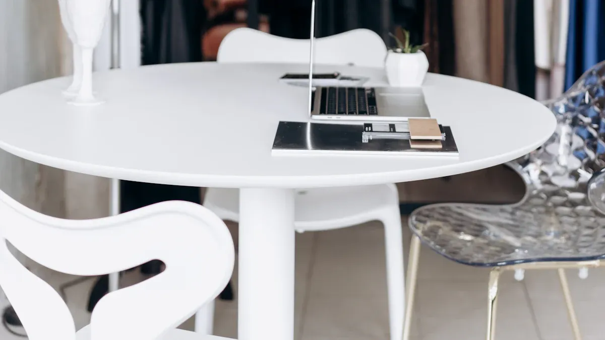 Find the Best Garment Display Table for Your Shop