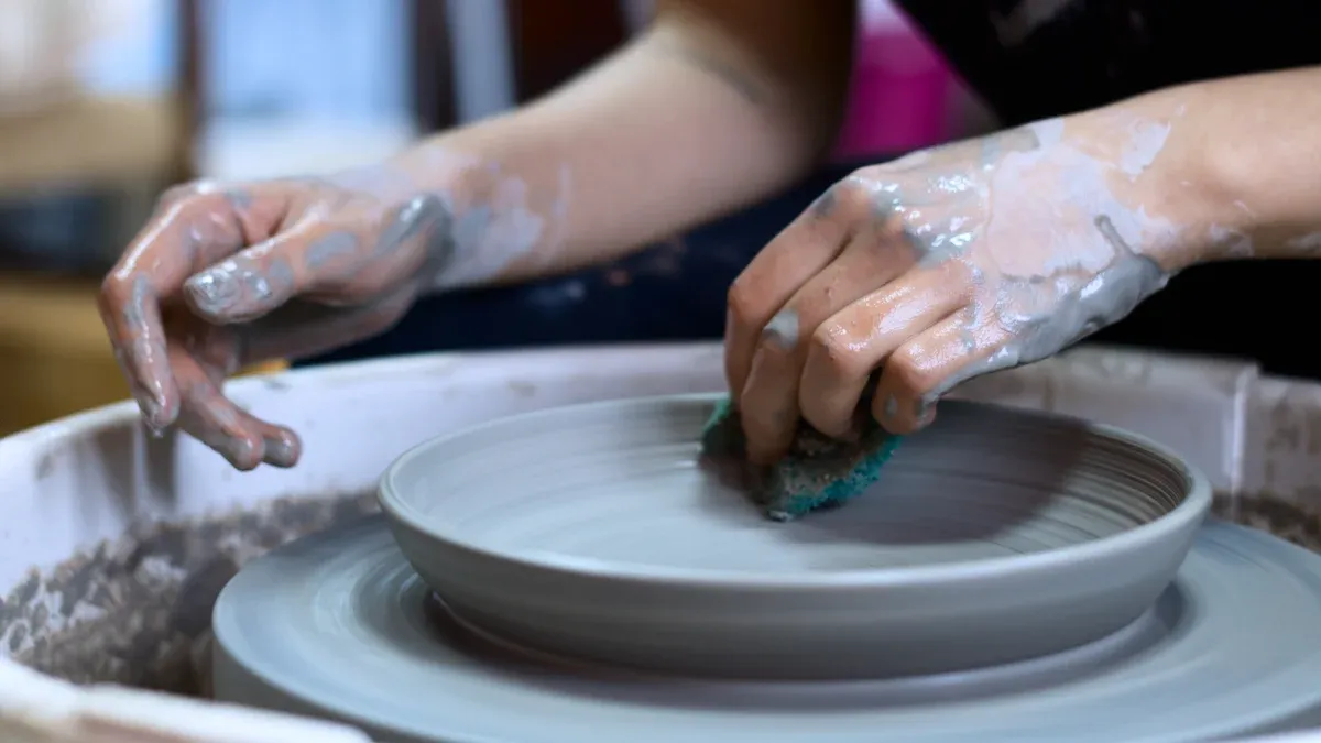 Storing Molds to Extend Mold Lifespan