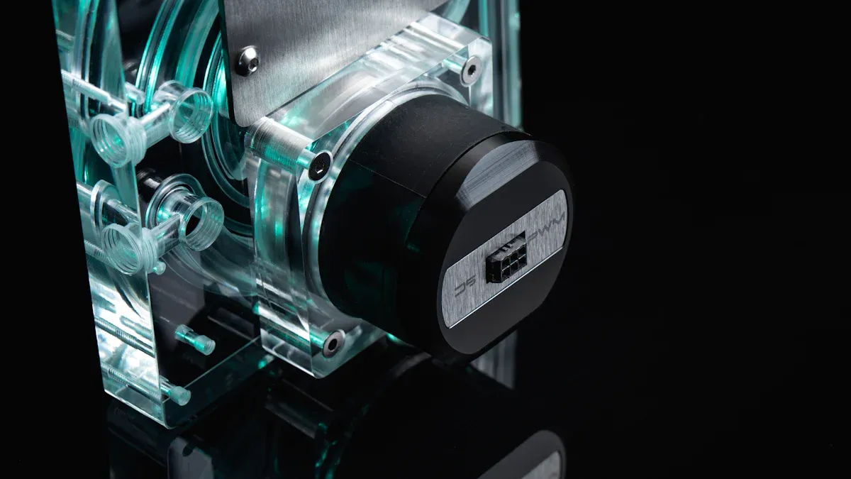 Corrosion-Resistant Pump Selection Guide: Comparing PP, PVDF, and FRPP Material Pumps