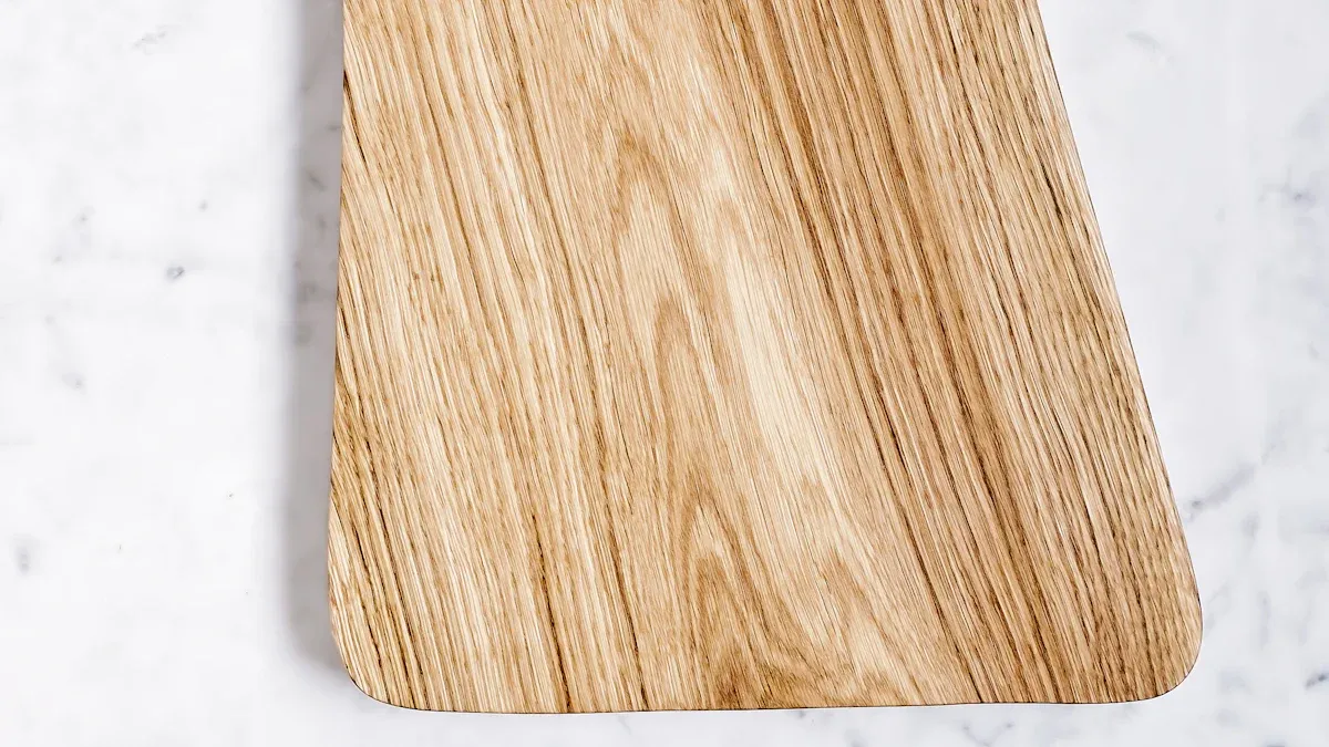 Comparing Bamboo and Plastic Cutting Boards