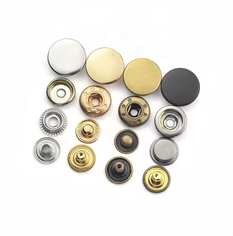 Spring Tear Button How Do Custom Metal Snap Buttons Withstand Daily Wear and Tear - TRAMIGO