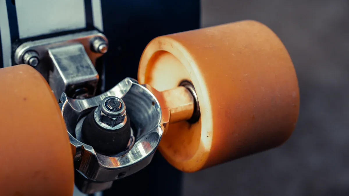 Hōʻike ʻia ʻo Deep Groove Bearings, Tapered Roller, Needle, a me Track Roller Bearings