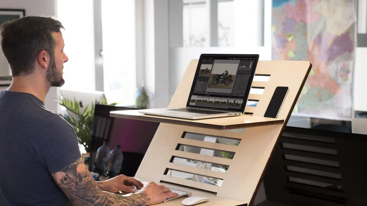 Can a height adjustable desk help with back pain?