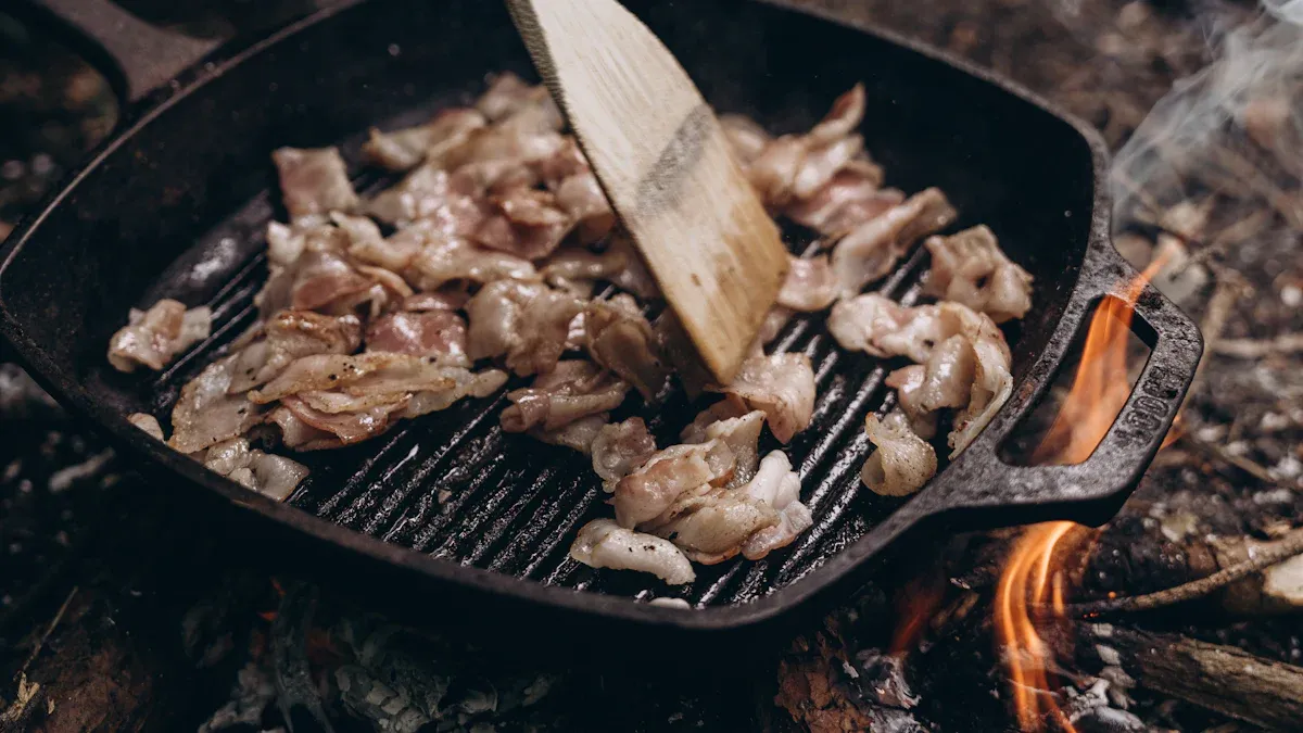 Innovative Cooking Techniques with Microwave Grill Pans