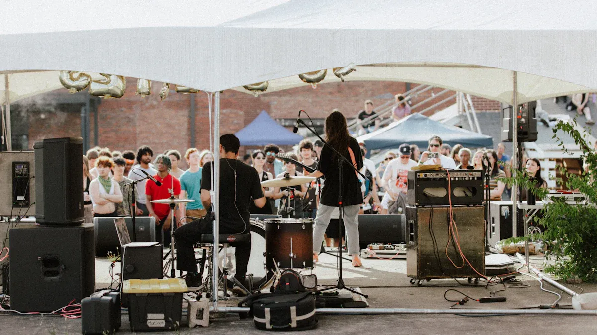 スピーカーコネクタが耐候性を必要とする理由