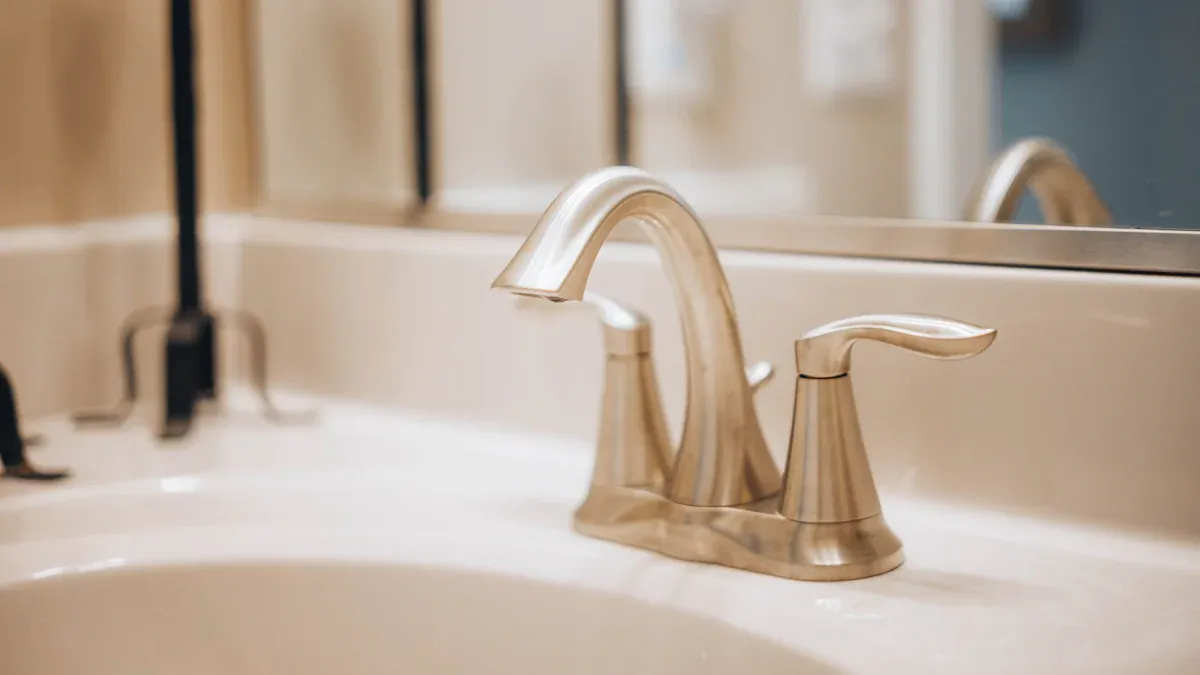 Types of Monoblock Faucets