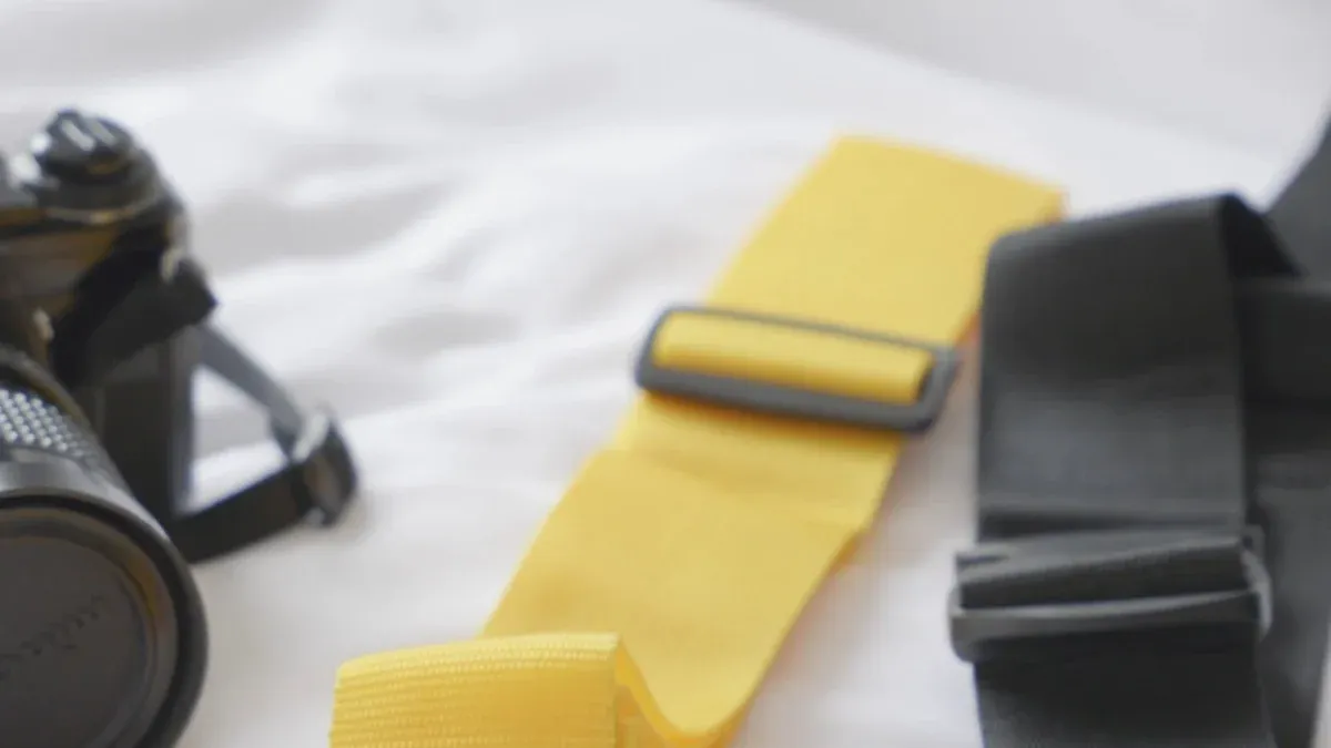 How to Choose the Best Plastic Flat Side Release Buckle for Backpacks and Bags