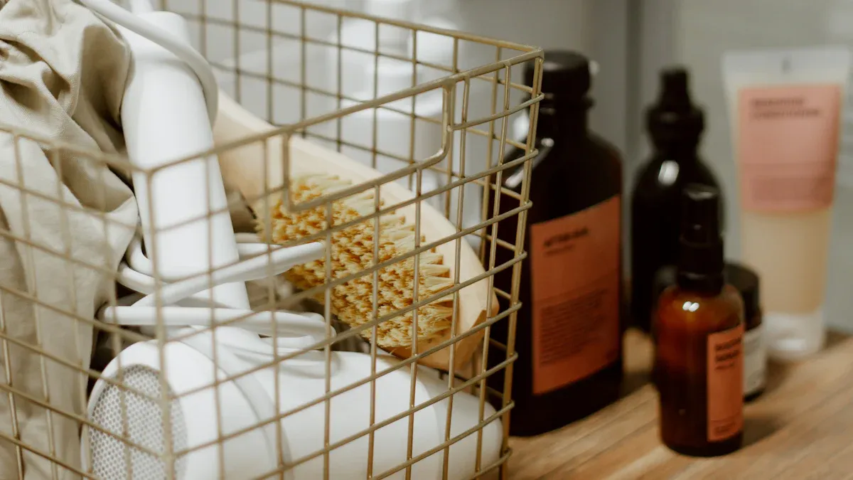 Comment créer une salle de bain fonctionnelle avec un panier de douche