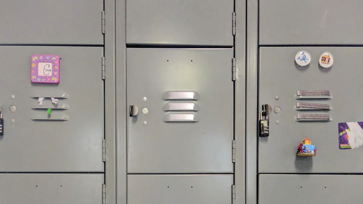 Comparing the Best Industrial Cabinets in 2025