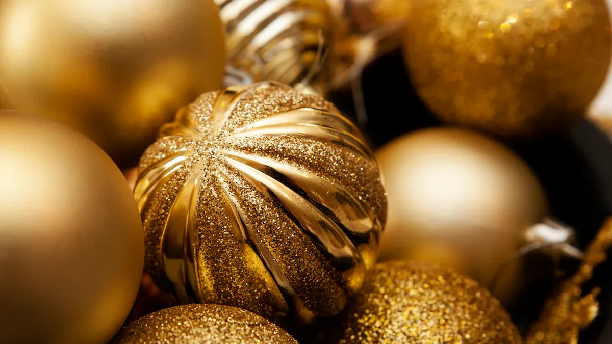 Luxury Christmas Glass Ornaments: Gift Ideas for 2026