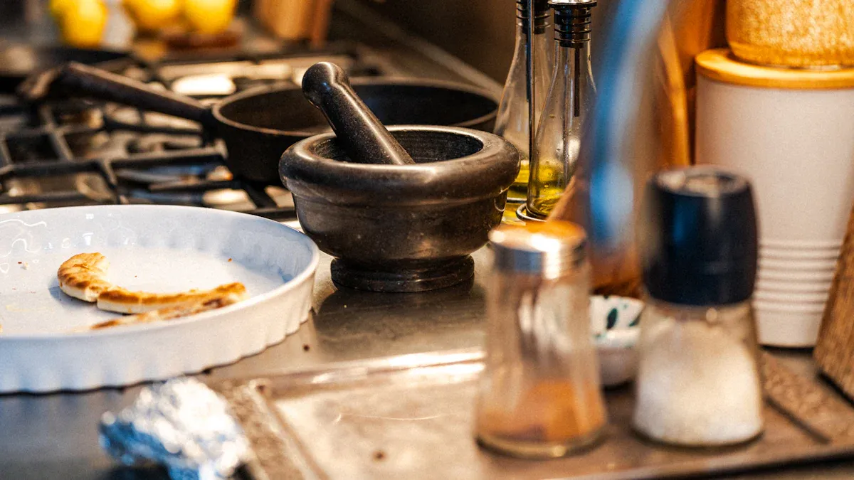 How Can You Identify the Top Bakelite Cookware Handle Supplier in 2025?