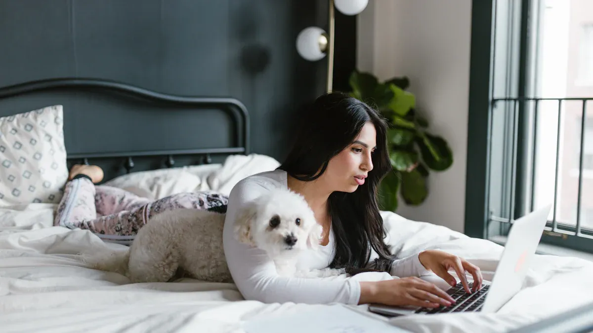 Pet Pads: Reusable vs. Disposable