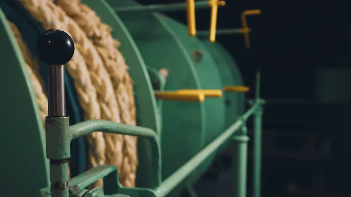 Topplösningar för hydrauliska vinscher och regional prestanda