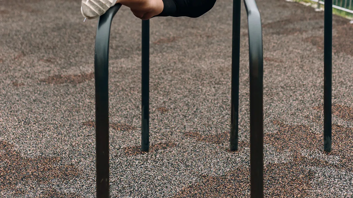 86-92% Polyester + 8-14% Spandex: The Perfect Ratio for Athletic Wear