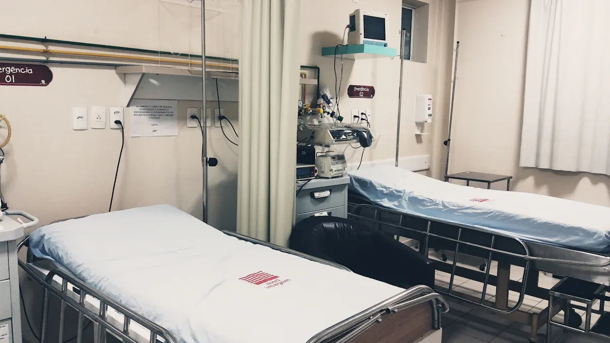 Rèm y tế bằng vải không dệt PP cho phòng chăm sóc đặc biệt/phòng bệnh/phòng khám – Giải pháp bảo mật thông tin y tế