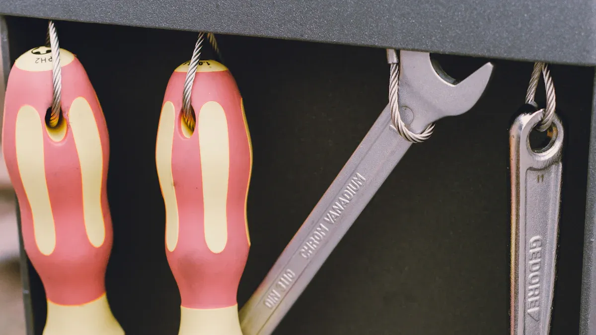 Tips for using a magnetic pick up tool if you’re new