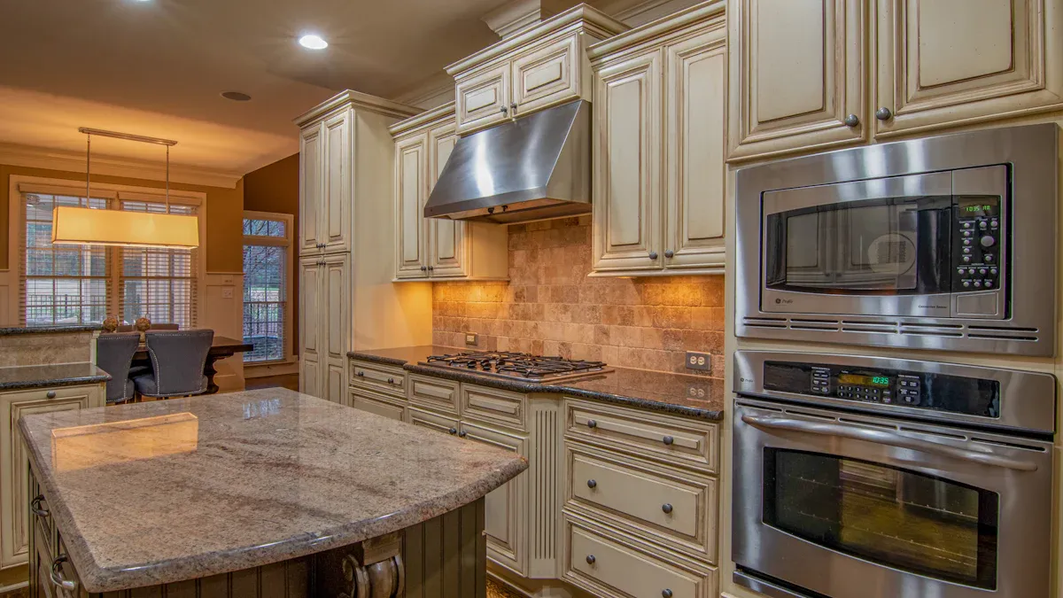 Top 5 Reasons to Choose a Professional Microwave Grill Manufacturer for Your Brand