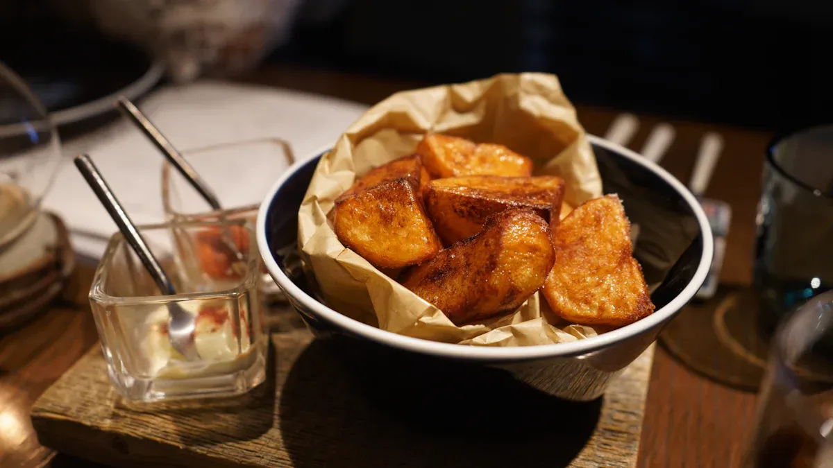 Cooking Times, Simple Tests, and Consistent Results in a Household Large Capacity Air Fryer
