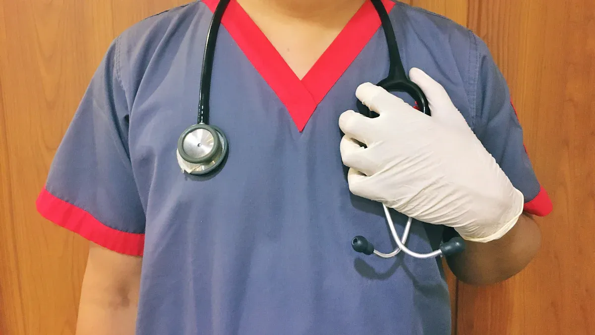 Beth Sy'n Gwneud Ffabrig o Ansawdd Uchel mewn Gwisgoedd Meddygol a Gwaith