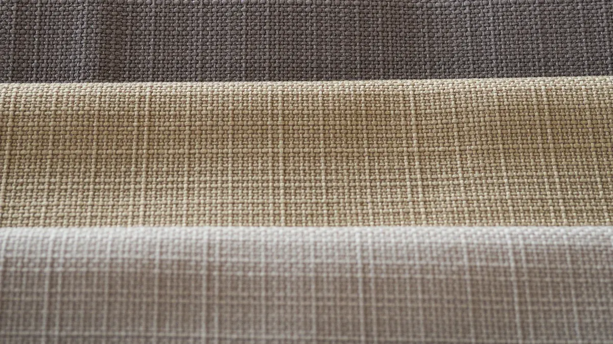 Choosing Reliable Suppliers for Buying Suit Fabrics