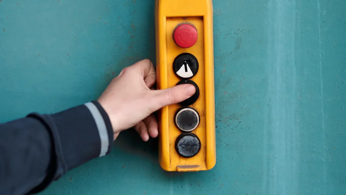 Benefits and Applications of Numeric Industrial Braille Keypads