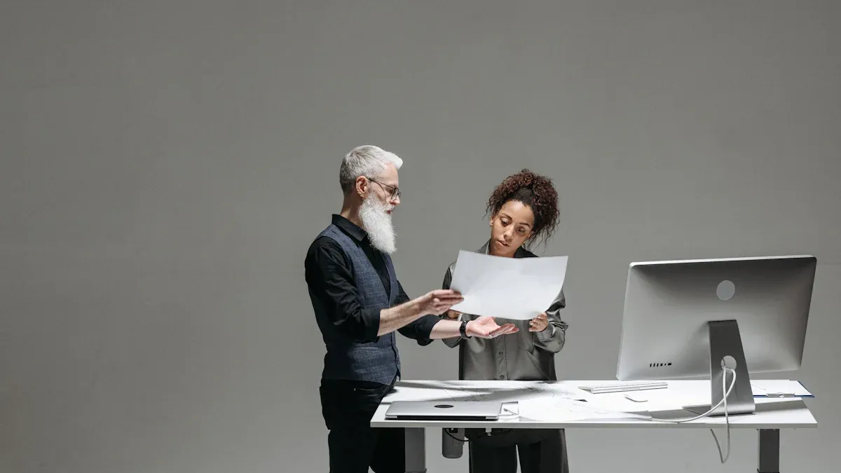 Benefits of Pneumatic Sit and Stand Desks