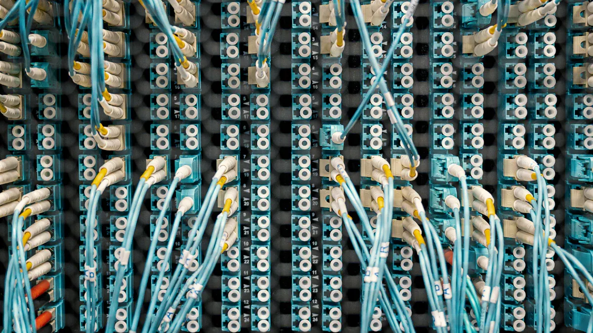 MPO Trunk Cable Advantages and Applications