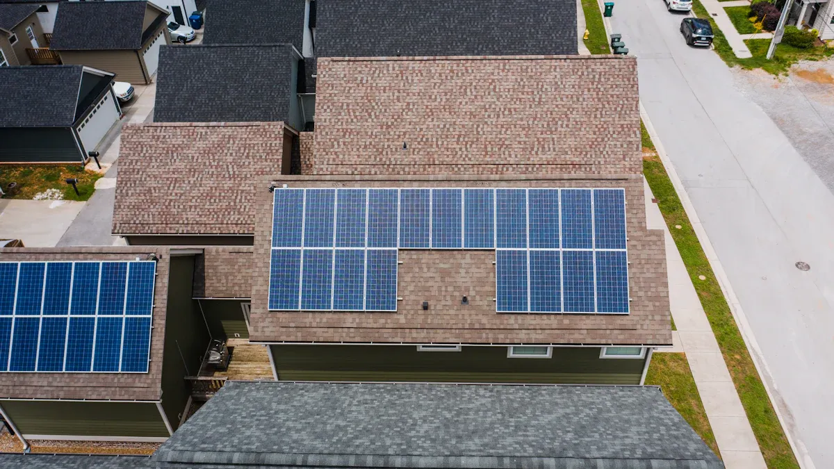 How solar panels interact with sunlight and heat