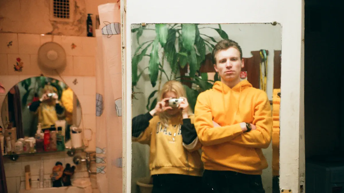 2. Dynamic Color Temperature Adjustment (CCT) for the Greenergy LED Bathroom Mirror Light