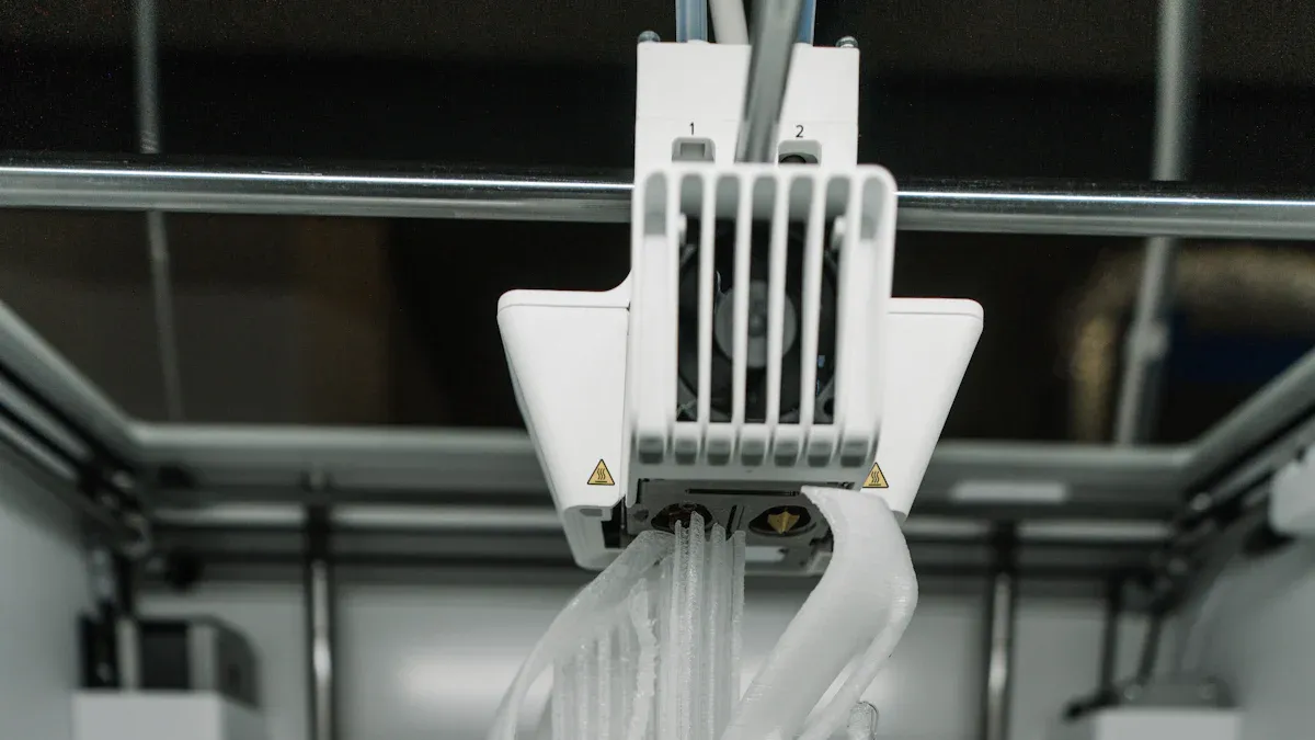 Single Screw Extrusion vs Twin Screw Extrusion What Sets Them Apart