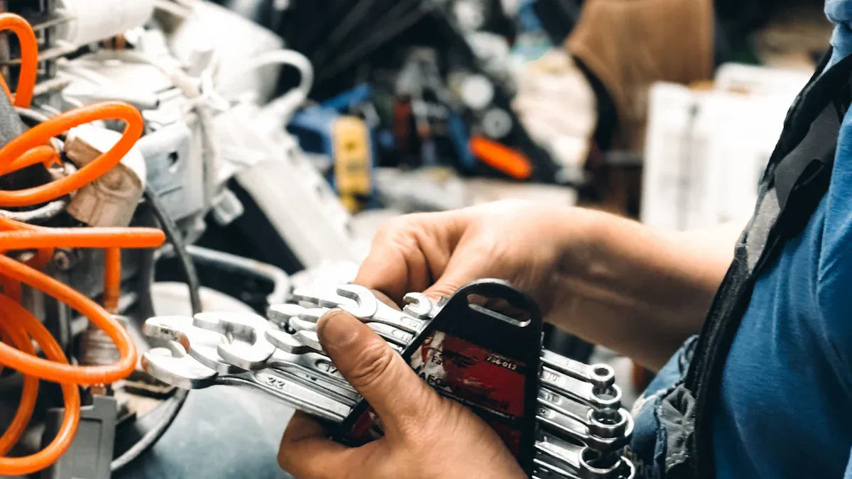 Step-by-Step Guide to Replace The Screen Die Head