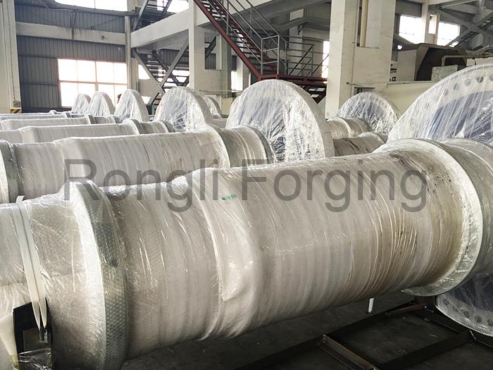 What applications require robust wind turbine low speed shafts