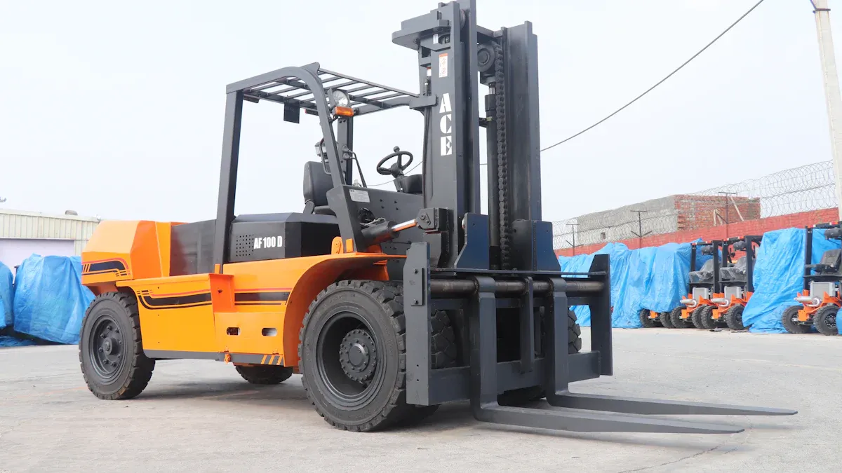 Applications of a 2.5 Ton Forklift For Sale