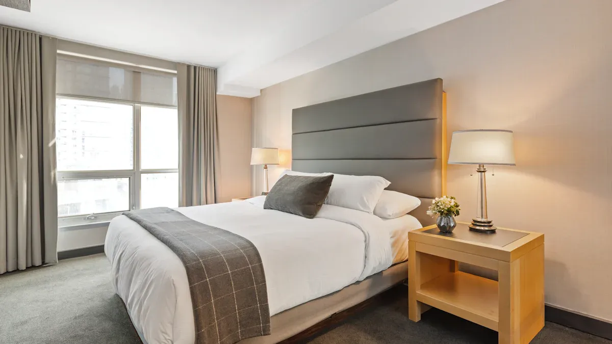 Are 5-Star Hotel Beds Built to Last Durability Standards for 2025