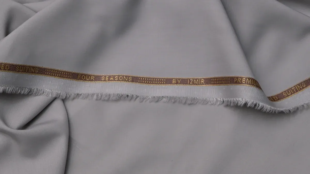 Pagsabot sa Selvedge Suit Fabric