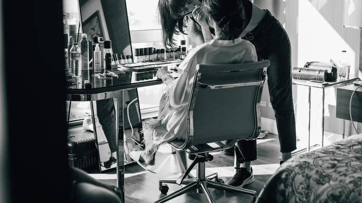 Production and Quality Control in Hotel Furniture Customization