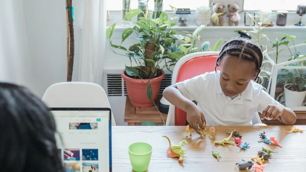 Travel-Friendly Cooking: Portable Electric Multi-Functional Air Fryers插图1 Key Features of Electric Multi-Functional Air Fryers