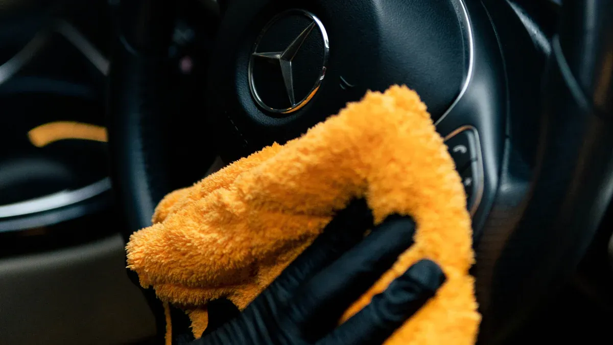 Zane-zanen Tsaftace Microfiber don Kula da Mota