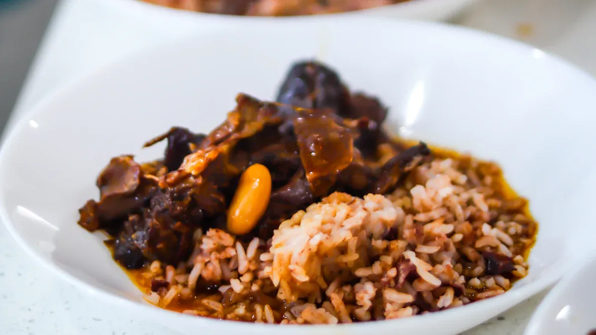 Reheating Leftover Curry Without Losing Flavor: Air Fryer Hacks for SEA Rainy Season