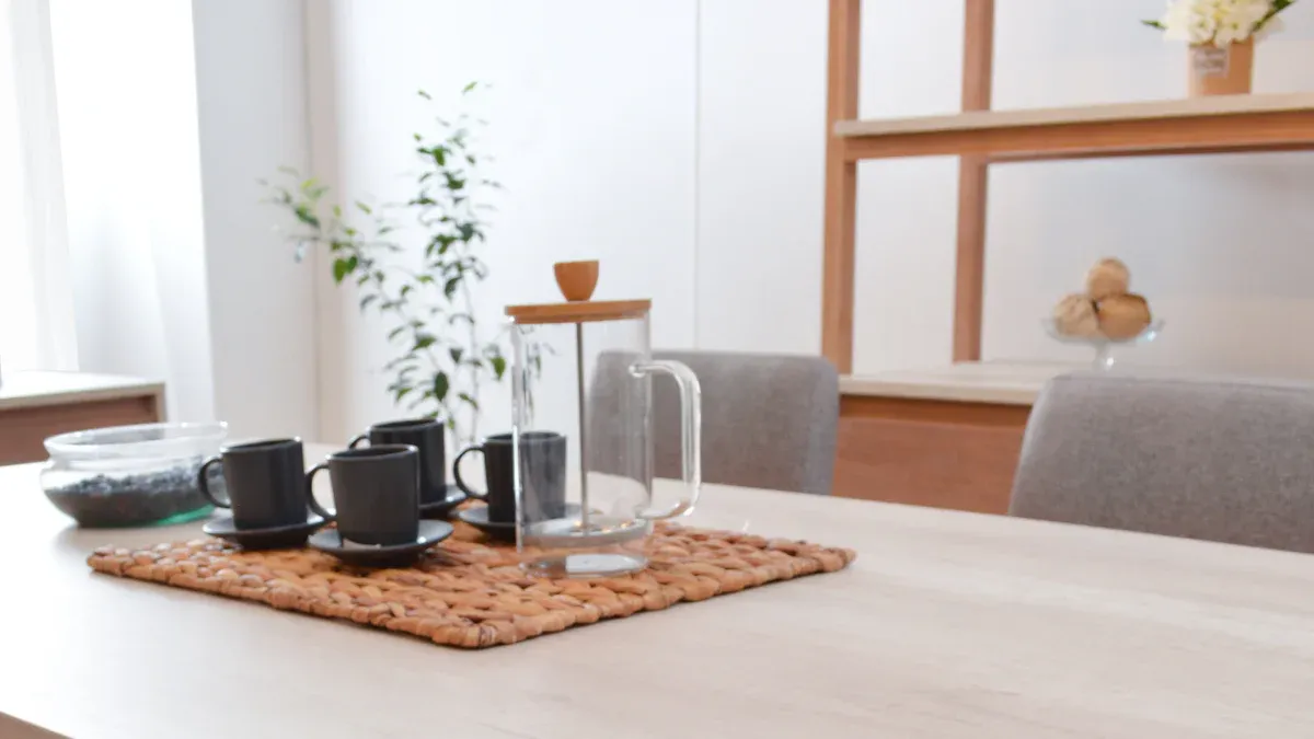 Key Features to Consider When Buying a Portable Foldable Table