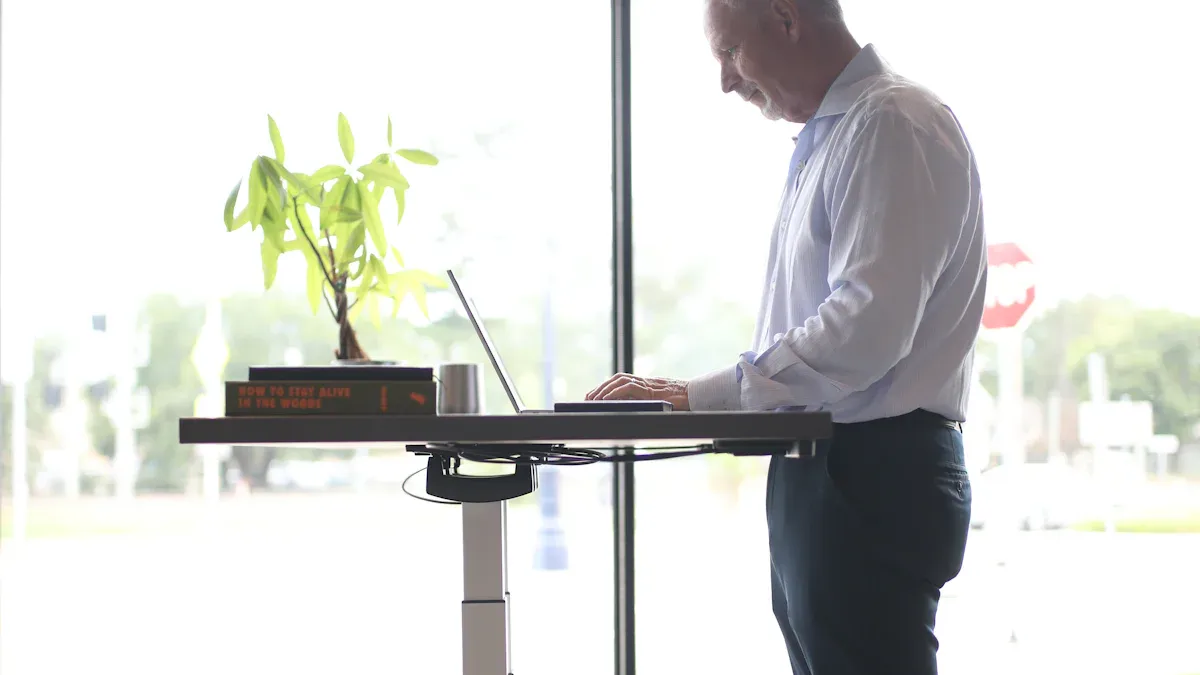 Expert Reviews of the Best Height Adjustable Standing Desks