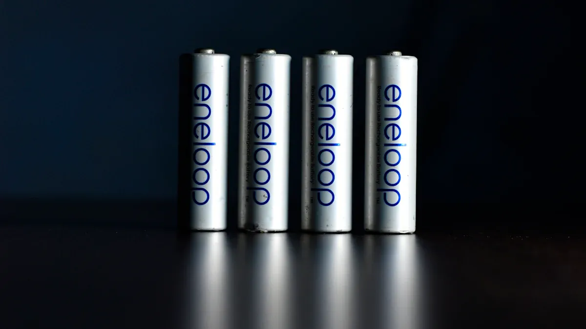 Sikre opbevaringsmetoder til AAA-batterier
