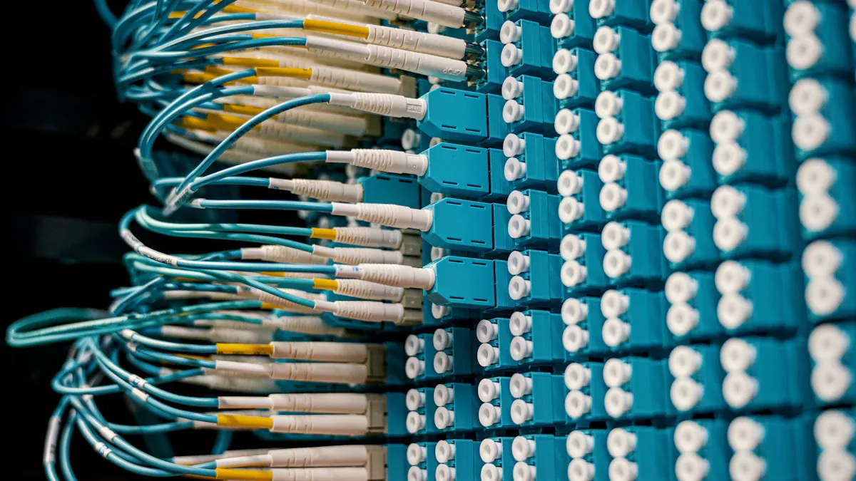 Principais painéis de patch MPO para redes de telecomunicações