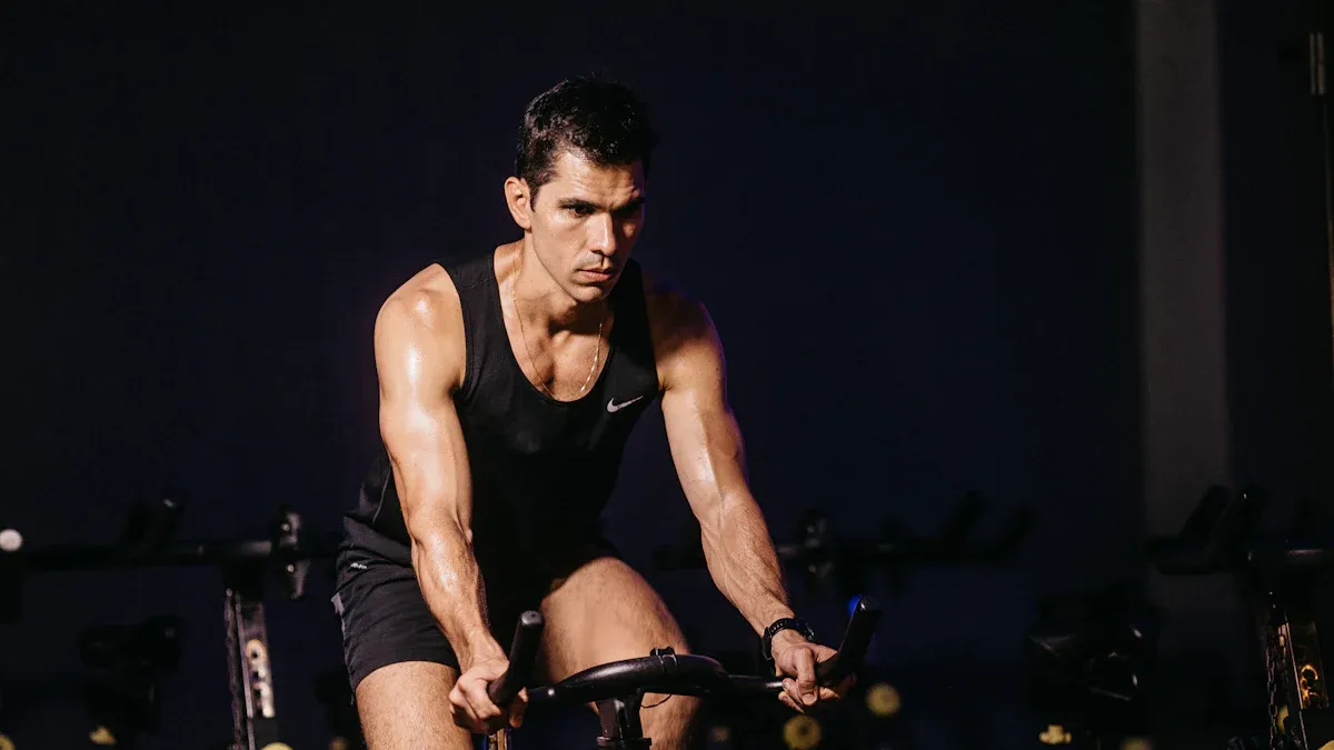 Cómo usar una mini bicicleta estática de forma segura y elegir la adecuada