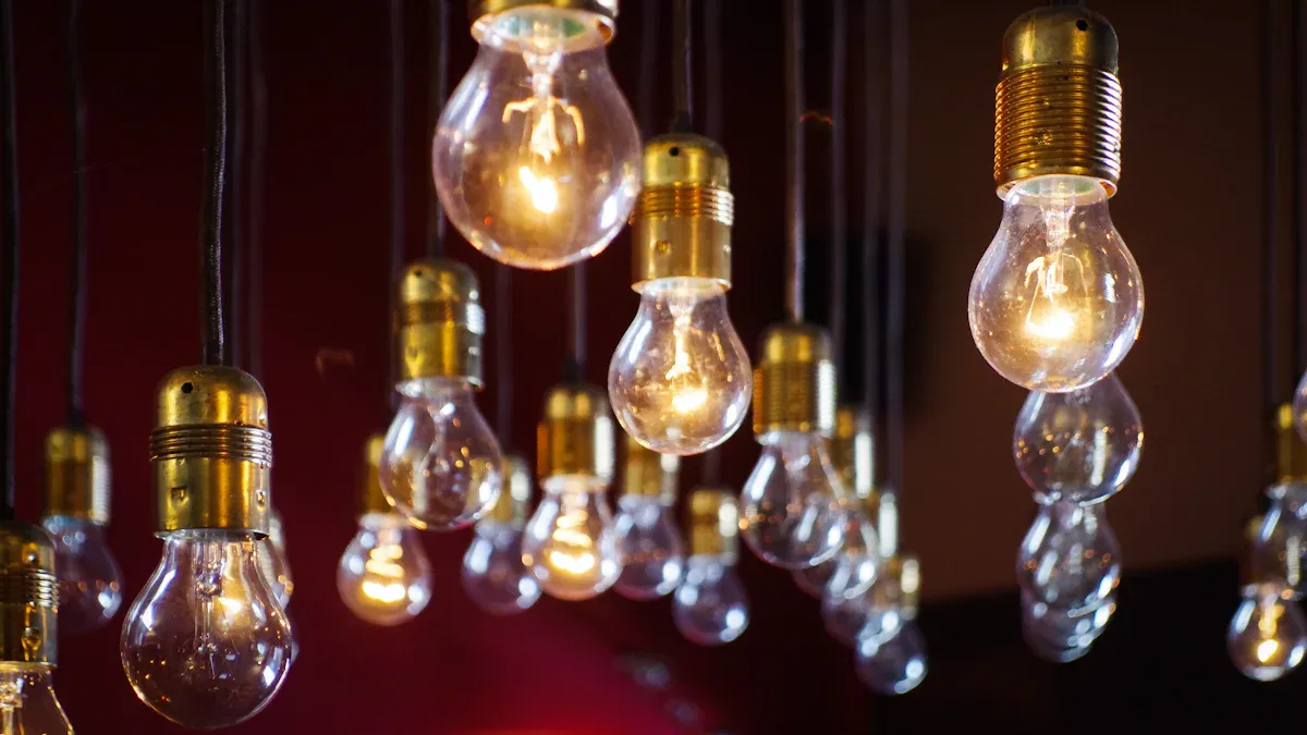Manyan Nasihun Ajiye Kuɗi 5 don Siyan Bulk LED Bulb