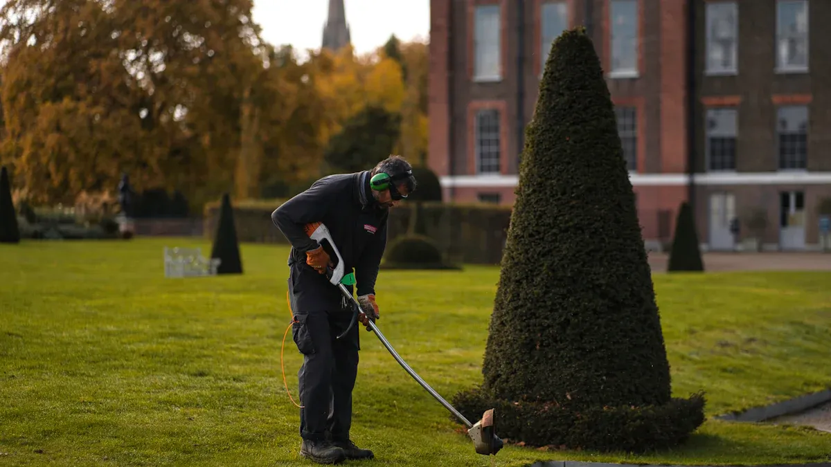 Choosing the Right Trimmer Line Material